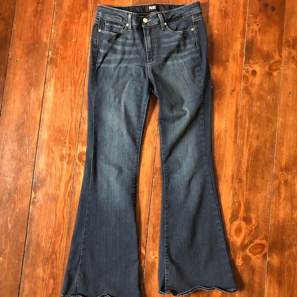 Paige flare leg jeans size 29 petite